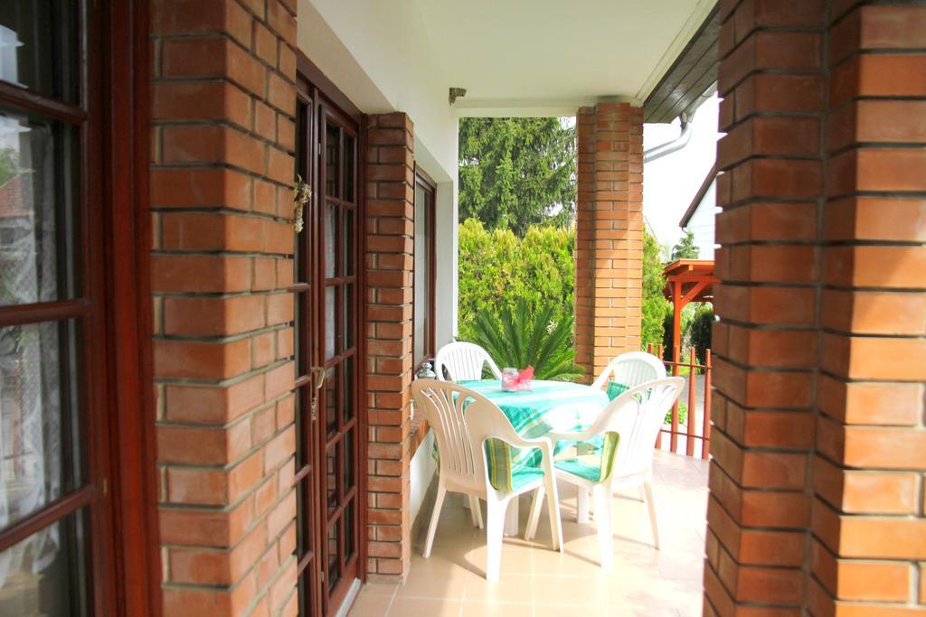 Dunakanyar Apartment Tahitotfalu Exterior photo